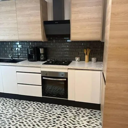 Moderne 2 5 Voyageurs * Parigi